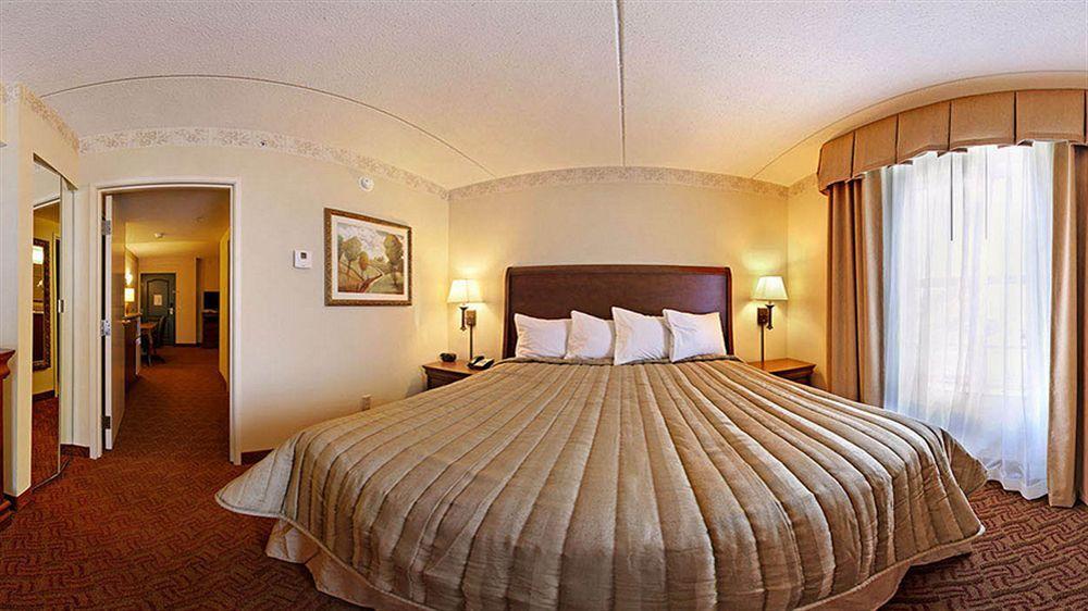 Spark By Hilton Woodbridge Zewnętrze zdjęcie